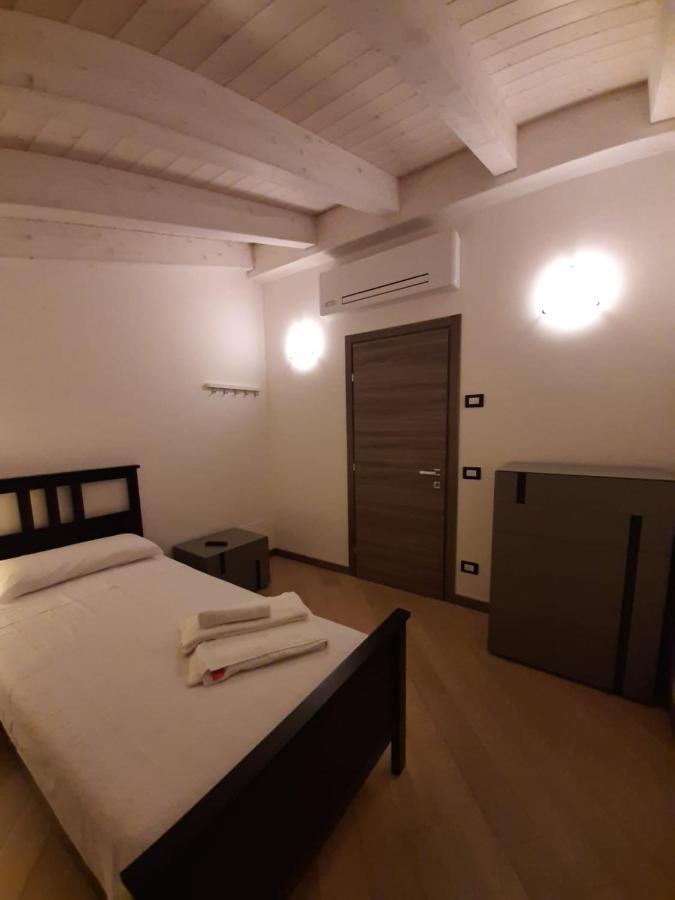 Bmp Apartment Deluxe 1 Jacuzzi Riscaldata Privata Vista Lago Di Garda Brenzone sul Garda Ngoại thất bức ảnh