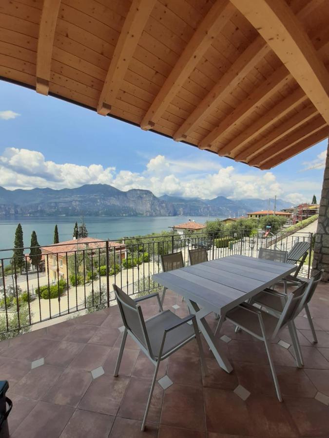 Bmp Apartment Deluxe 1 Jacuzzi Riscaldata Privata Vista Lago Di Garda Brenzone sul Garda Ngoại thất bức ảnh