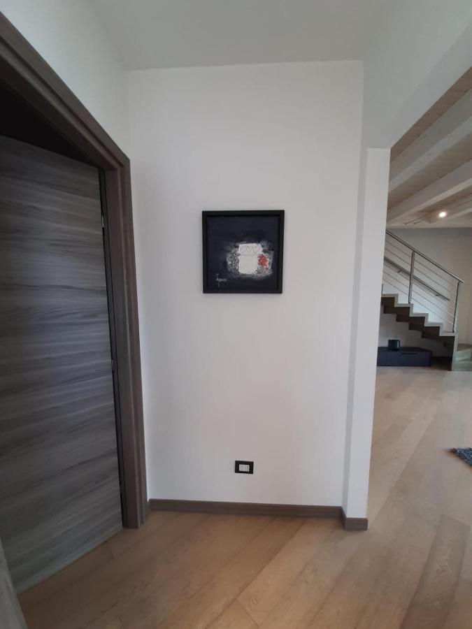 Bmp Apartment Deluxe 1 Jacuzzi Riscaldata Privata Vista Lago Di Garda Brenzone sul Garda Ngoại thất bức ảnh