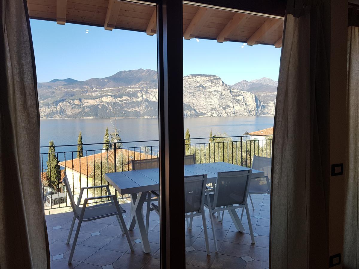 Bmp Apartment Deluxe 1 Jacuzzi Riscaldata Privata Vista Lago Di Garda Brenzone sul Garda Ngoại thất bức ảnh